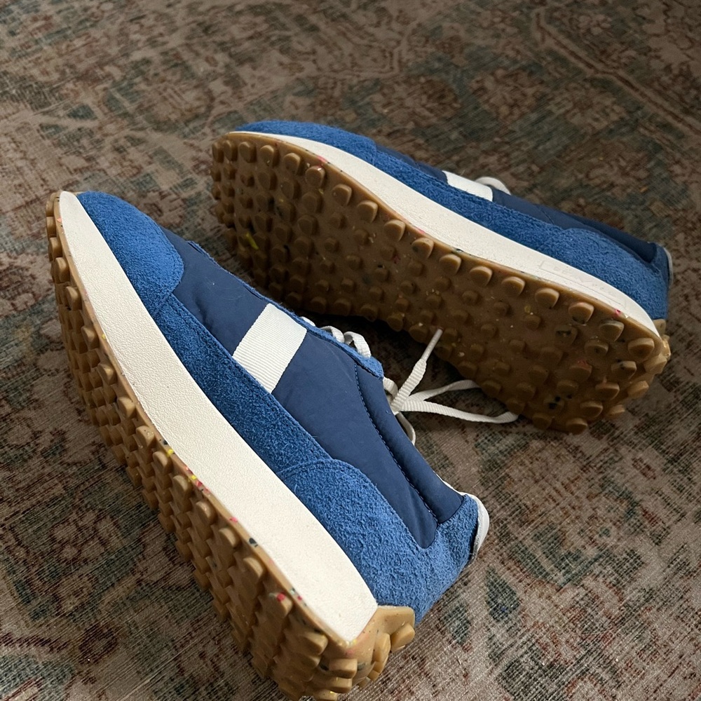 SeaVees Women's Acorn Trainer - Picture 8 of 8
